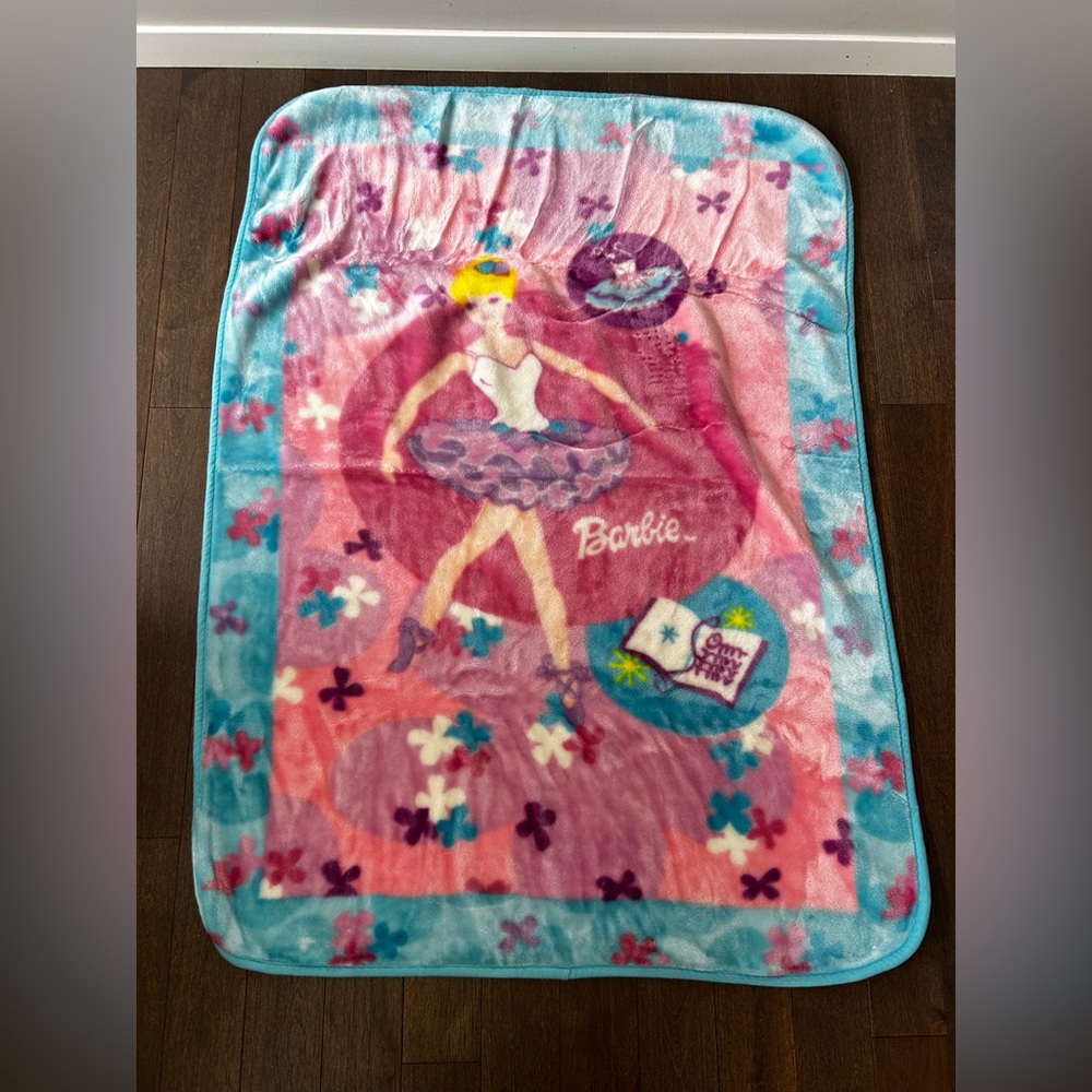RARE Vintage Barbie fleece‎ blanket 56” x 41”